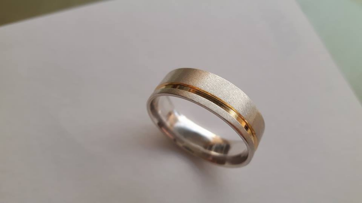 Imagem de Aliança em Prata Bicolor Eveline