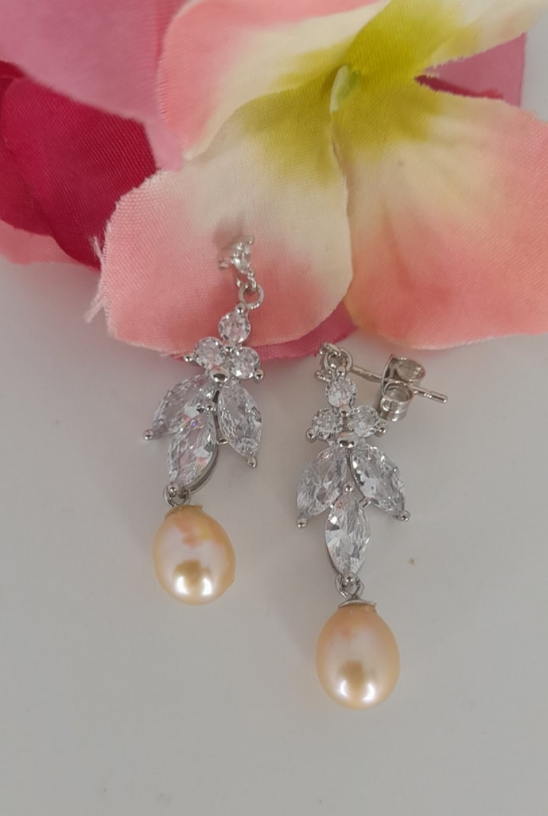Imagem de Brincos em Prata com zircónias e Pérolas
