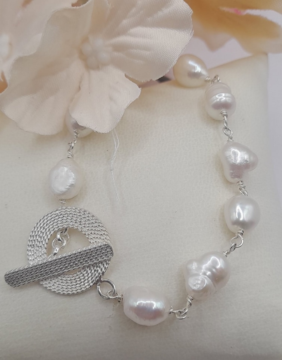 Imagem de Pulseira em Prata com Pérolas