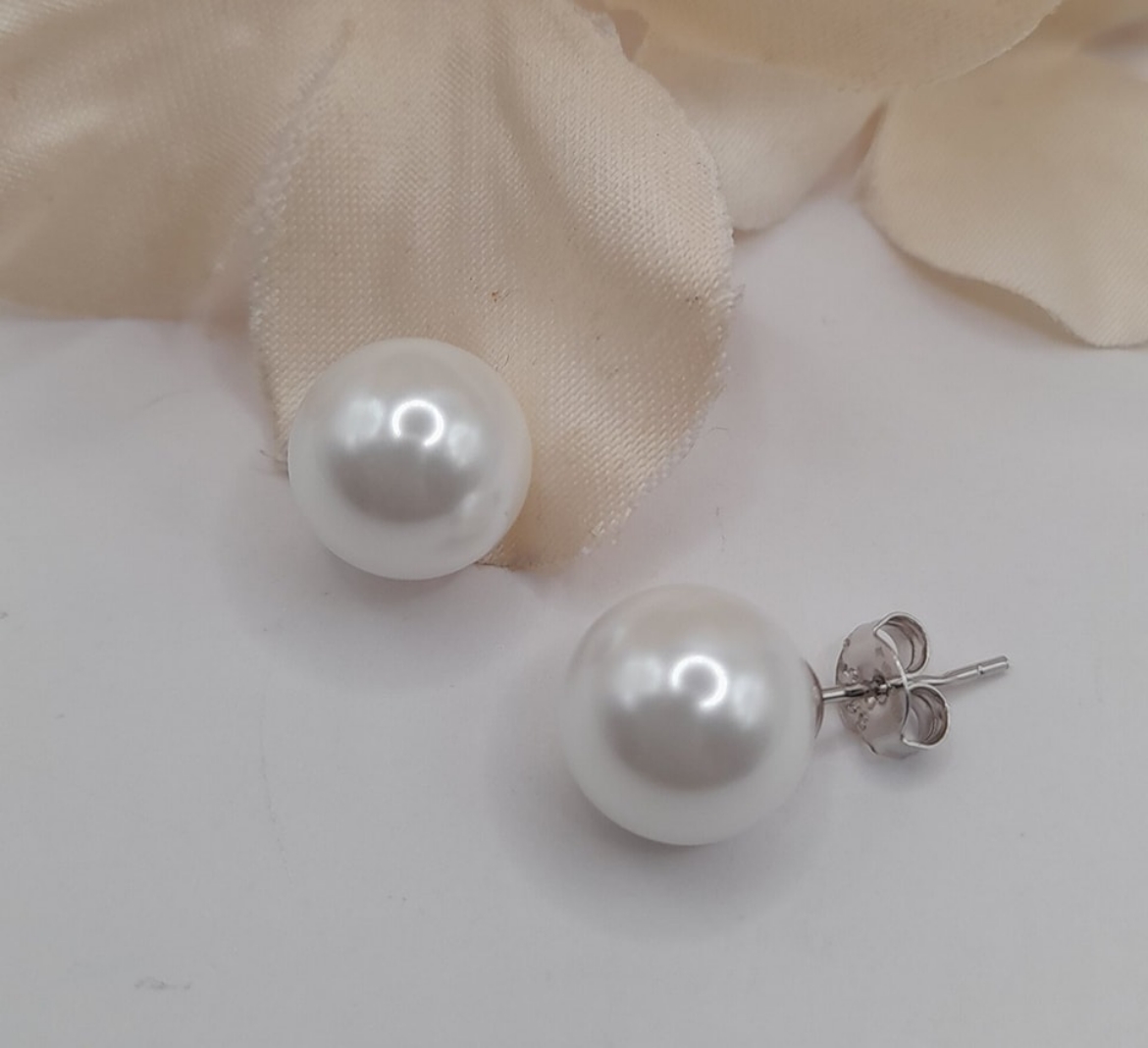 Imagem de Brincos em Prata com Perolas 6mm