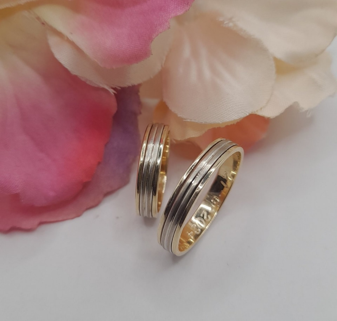 Imagem de Aliança em Ouro Bicolor Kiria com 4mm de largura 