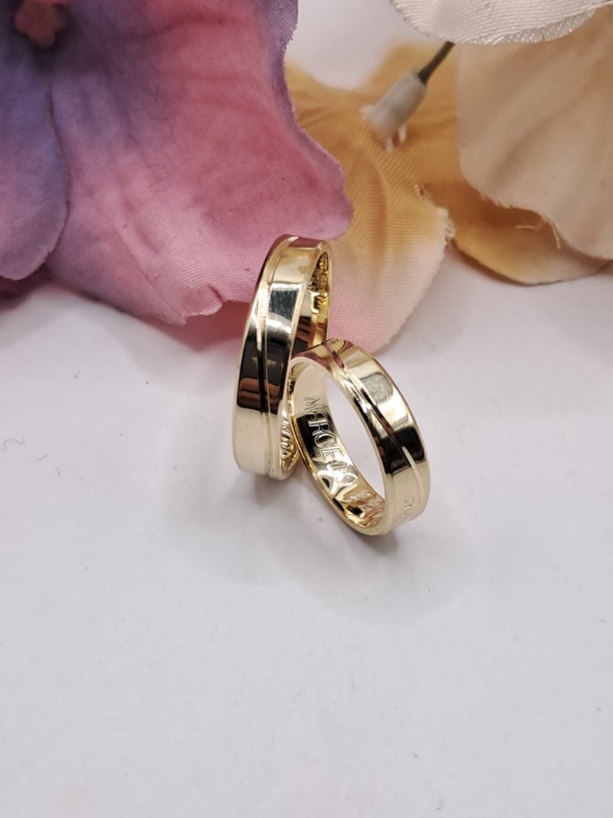 Imagem de Aliança em Ouro Lovelye com 4mm 