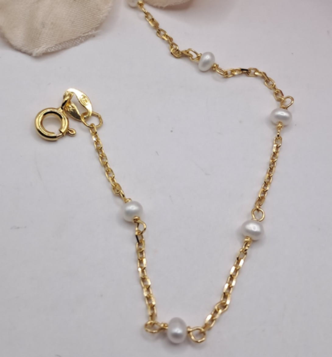 Imagem de Pulseira em Prata dourada com perolas