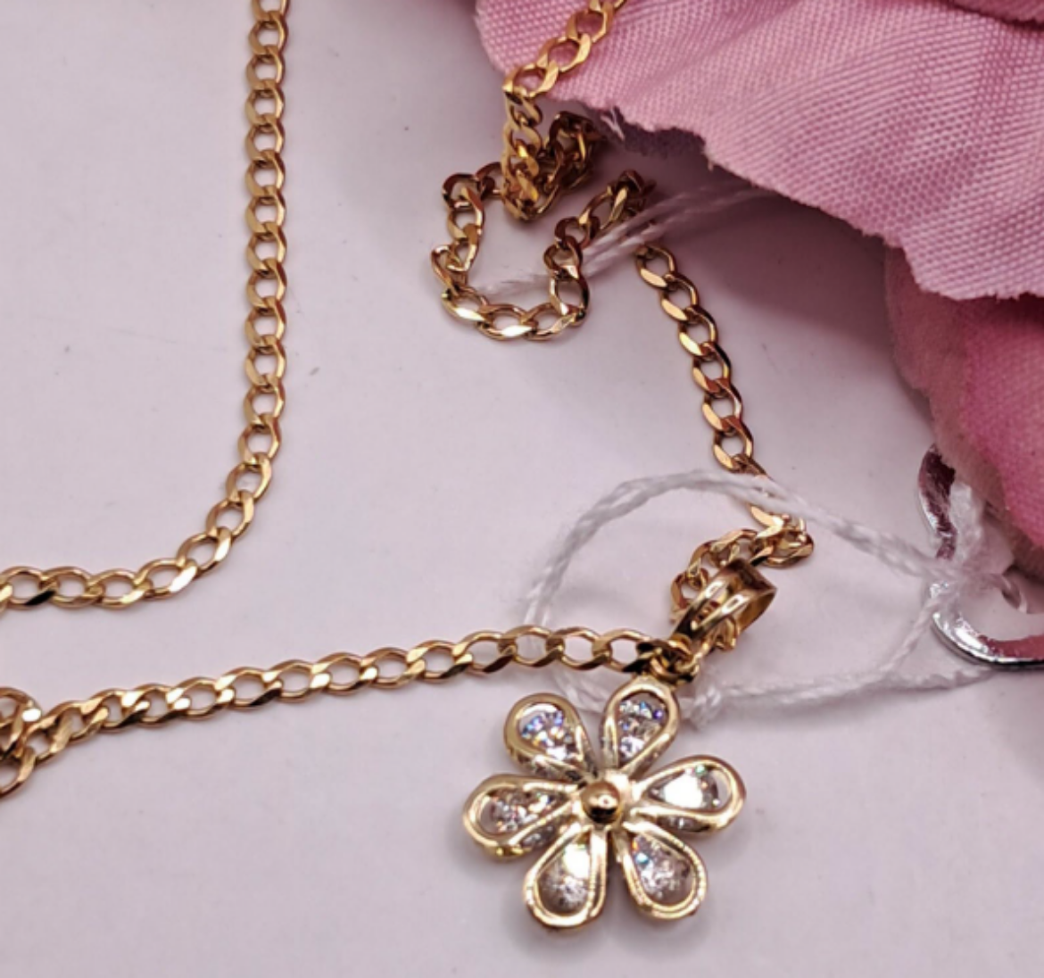 Imagem de Fio em Ouro 9k 45cm 1.6g + Flor em ouro 9k